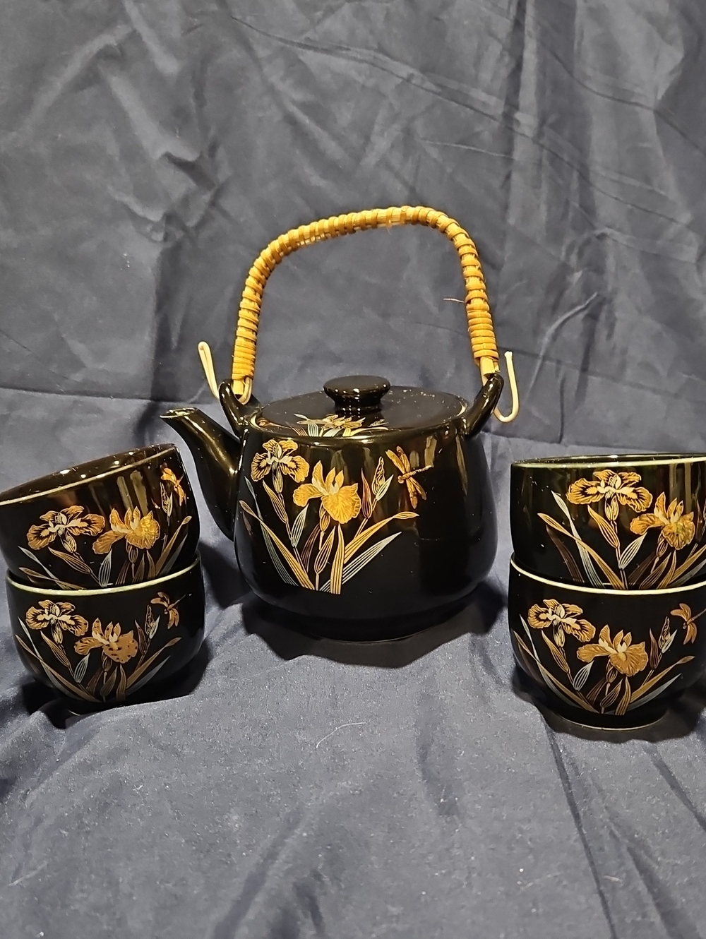 Black and Gold Floral Porcelain Tea Set with Woven Handle